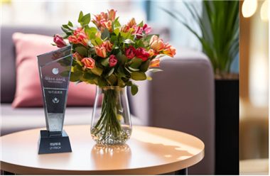 品質(zhì)鑄信 智造同行| 海目星獲領(lǐng)益智造2025年度“鉆石品質(zhì)獎(jiǎng)”